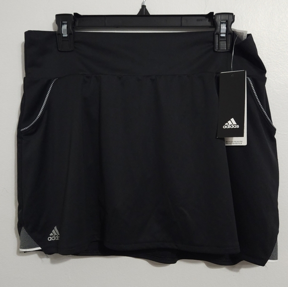 adidas Pants - NWT! Adidas Club Tennis skort for women. Size Large.